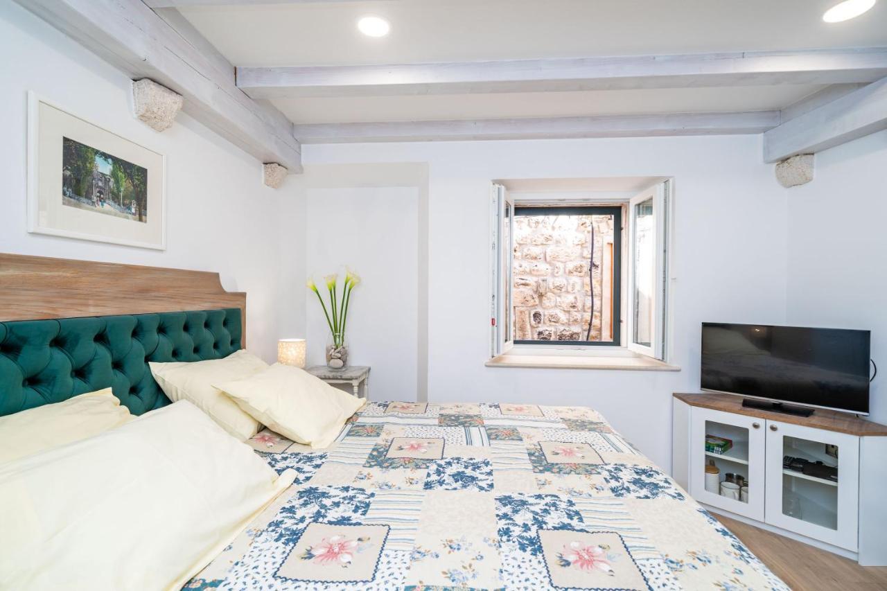 Solis Rooms Old Town ดูบรอฟนิก ภายนอก รูปภาพ