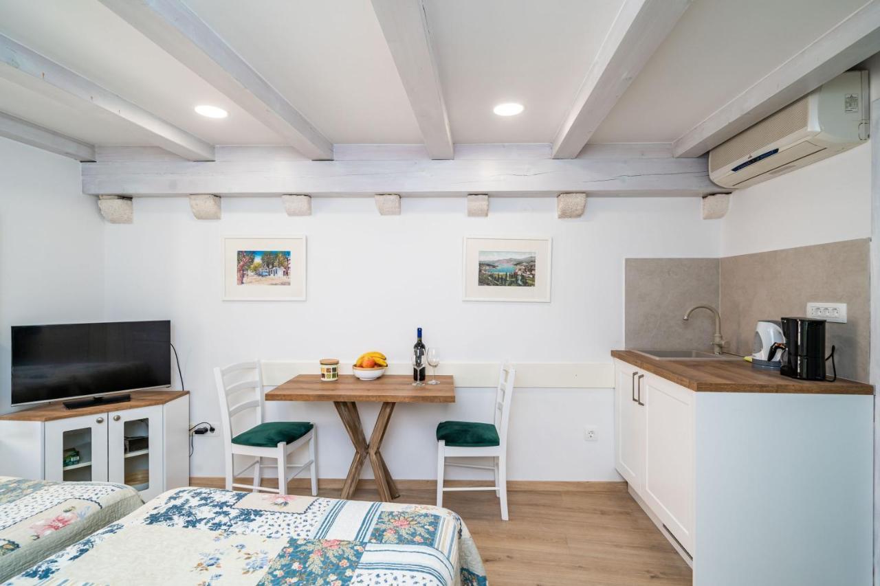 Solis Rooms Old Town ดูบรอฟนิก ภายนอก รูปภาพ