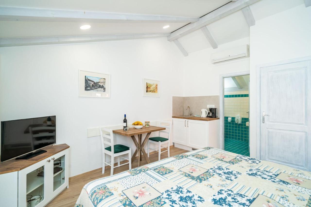 Solis Rooms Old Town ดูบรอฟนิก ภายนอก รูปภาพ