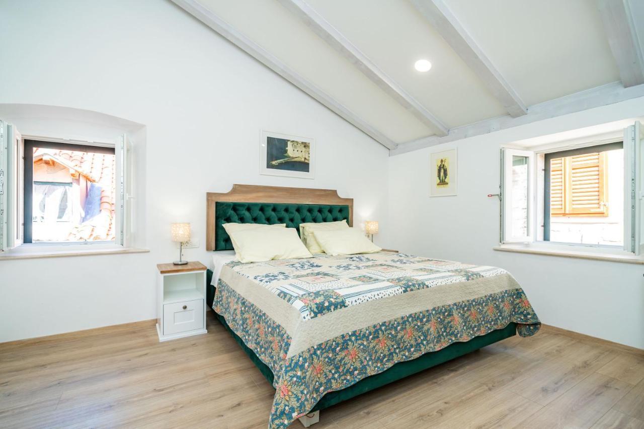 Solis Rooms Old Town ดูบรอฟนิก ภายนอก รูปภาพ